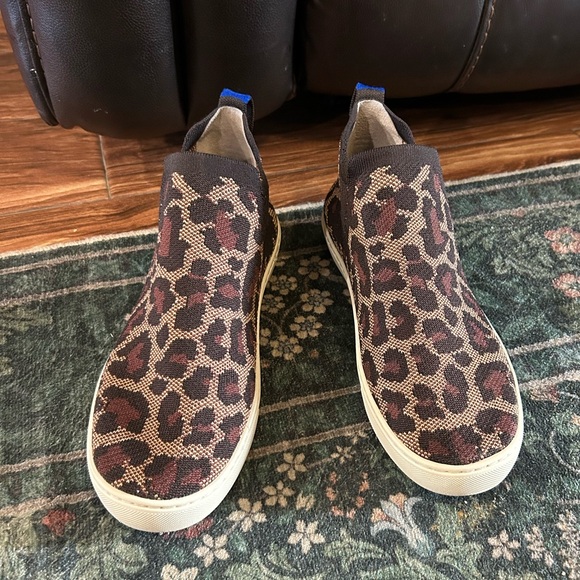 Leopard Print High Top Rothy’s Shoes - Picture 2 of 9